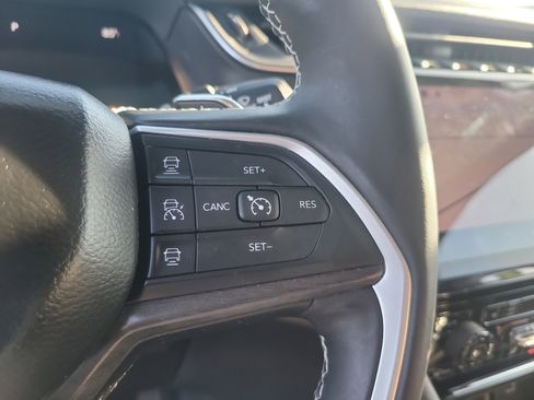 Used 2021 Jeep Grand Cherokee L Limited RWD image 29