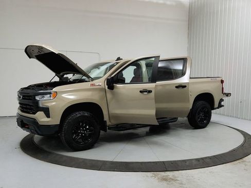 Used 2023 Chevrolet Silverado 1500 LT Trail Boss w/ Protection Package AWD/4WD image 11
