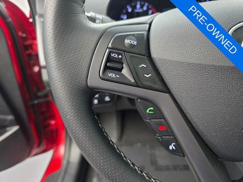 Used 2016 Hyundai Veloster Turbo w/ Option Group 04 FWD image 18
