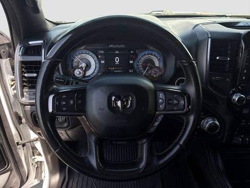 Used 2022 RAM 1500 Limited AWD/4WD image 10
