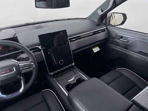 New 2026 GMC Sierra EV Elevation w/ LPO, Elevation Dark Package image 26