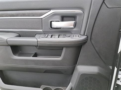 New 2024 RAM 2500 Big Horn w/ Heated Seats & Wheel Group image 27