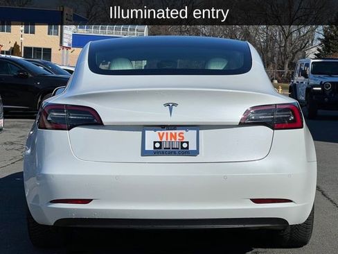 Used 2019 Tesla Model 3 Standard Range Plus image 10