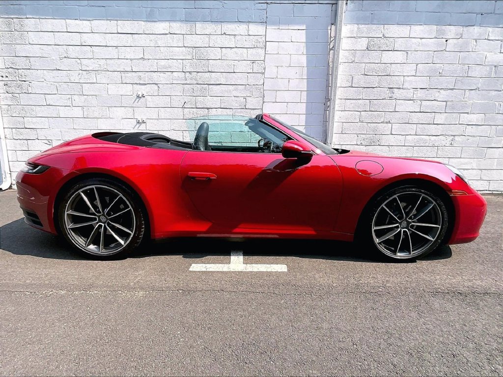 Used 2023 Porsche 911 Carrera RWD image 6