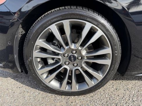 Used 2017 Lincoln Continental Reserve w/ Technology Package image 59