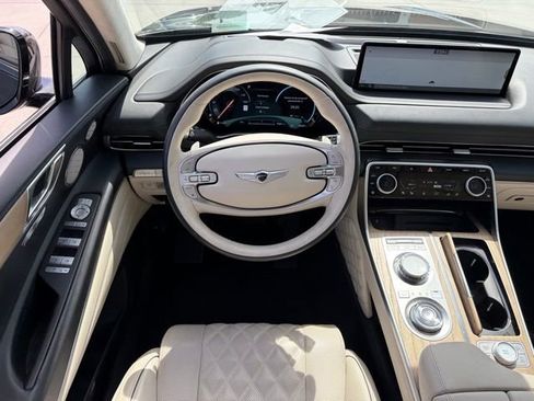 Used 2024 Genesis GV80 3.5T w/ Prestige Package image 11