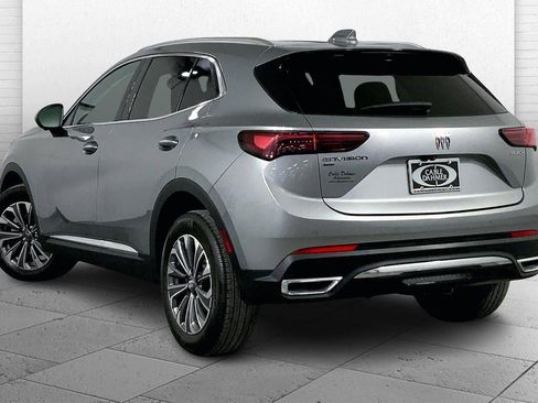 Used 2025 Buick Envision Preferred image 11