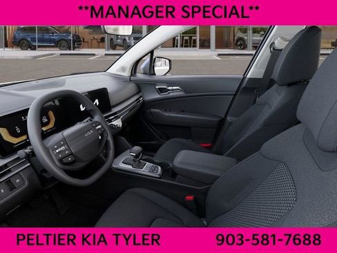 New 2026 Kia Sportage LX image 18