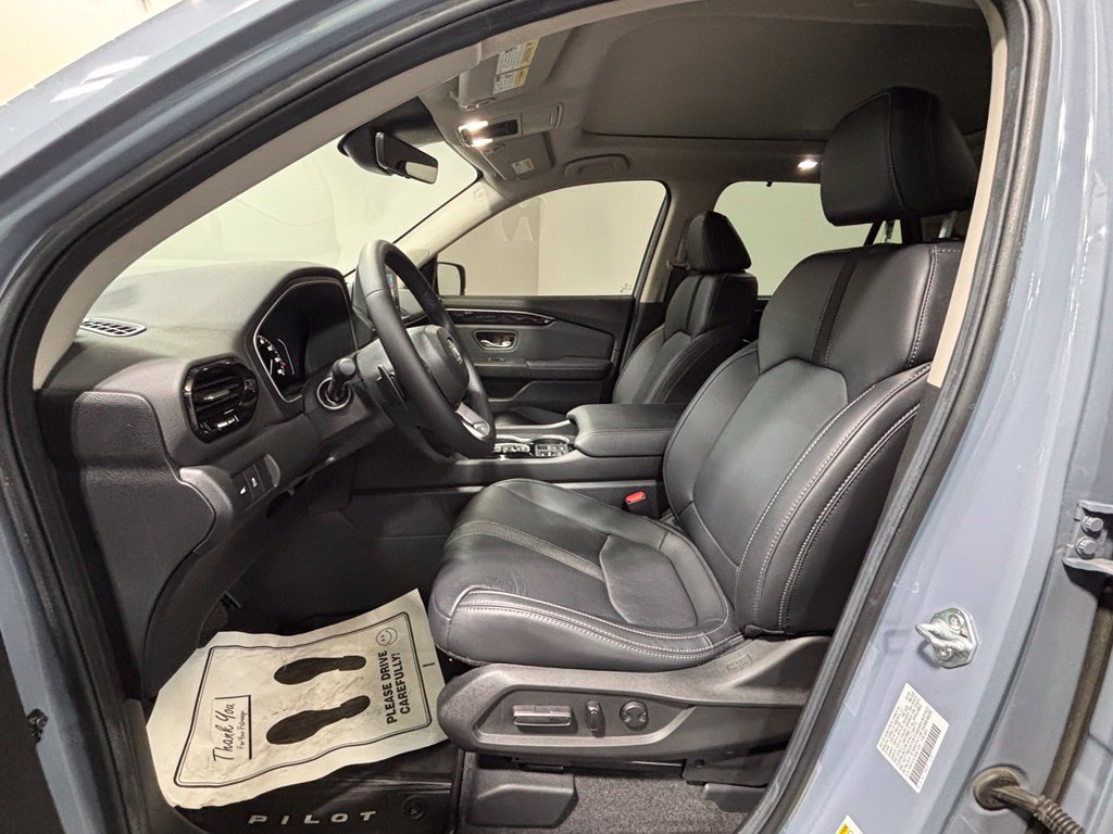 Used 2024 Honda Pilot Touring image 25