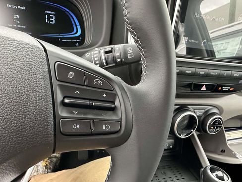 New 2026 Hyundai Venue SEL FWD image 27