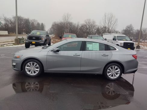 Used 2024 Chevrolet Malibu LT FWD image 6