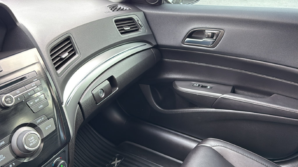 Used 2021 Acura ILX FWD image 25