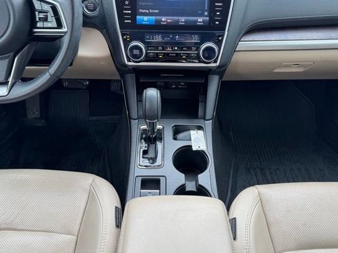 Used 2019 Subaru Outback 2.5i Limited image 19