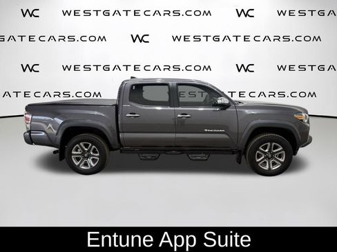 Used 2017 Toyota Tacoma Limited image 5