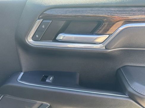 Used 2023 GMC Sierra 1500 Elevation image 40
