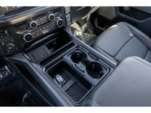 New 2026 Ford F350 Lariat w/ Black Appearance Package image 28