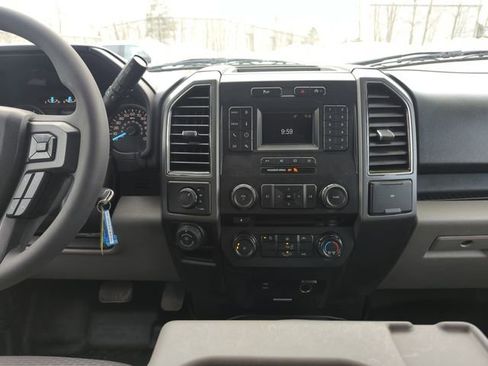 Used 2018 Ford F150 XLT w/ Trailer Tow Package image 21