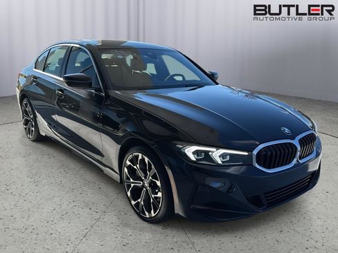 Certified 2025 BMW 330i Sedan w/ Premium Package image 5