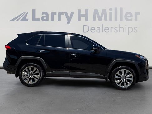 Used 2025 Toyota RAV4 Limited w/ Advanced Technology Package AWD/4WD image 6