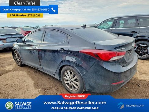 Used 2015 Hyundai Elantra SE w/ Option Group 02 FWD image 3