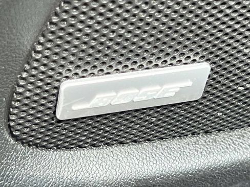 Used 2018 Chevrolet Malibu Premier w/ Premier Sun and Wheel Package FWD image 16