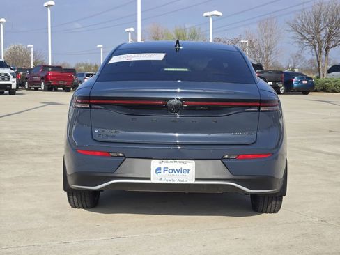 Used 2026 Toyota Crown Nightshade image 6