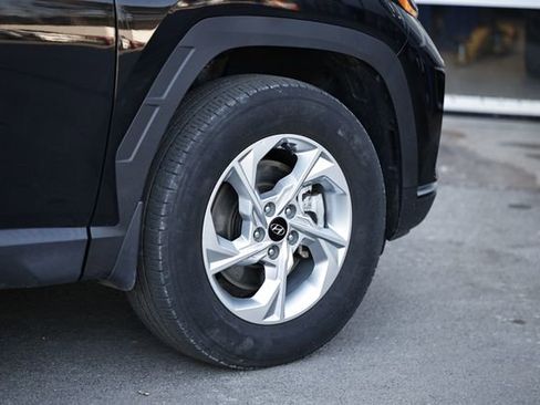 Used 2023 Hyundai Tucson SE image 5