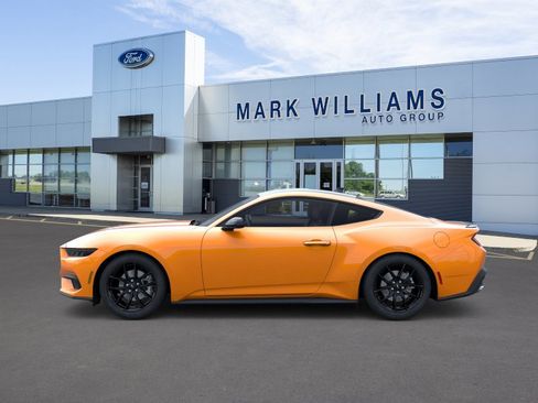 New 2026 Ford Mustang Coupe image 4