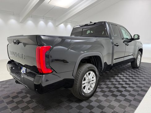 Used 2023 Toyota Tundra SR5 w/ SR5 Convenience Package AWD/4WD image 7