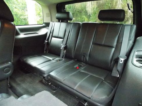 Used 2013 Chevrolet Tahoe LT w/ All-Star Edition RWD image 9