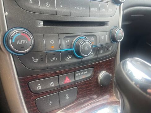 Used 2013 Chevrolet Malibu LT FWD image 26