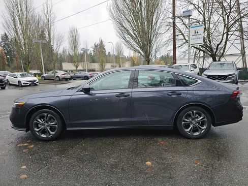 Certified 2023 Honda Accord EX image 4