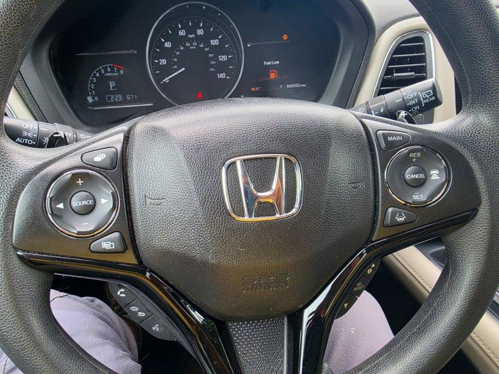 Used 2019 Honda HR-V EX image 40