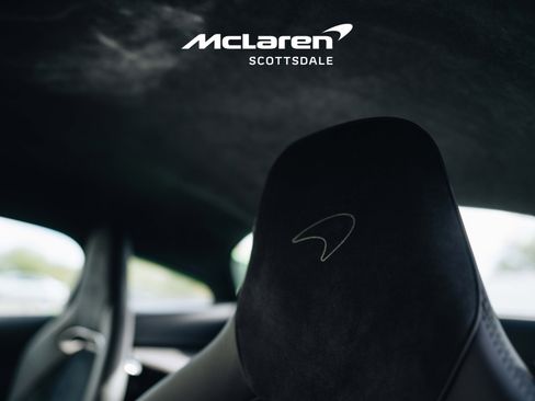 Used 2025 McLaren Artura image 35