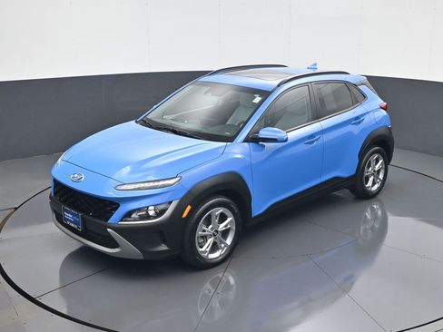 Certified 2022 Hyundai Kona SEL w/ Convenience Package image 13