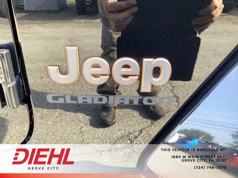 Used 2021 Jeep Gladiator Mojave AWD/4WD image 10