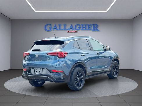 Used 2024 Buick Encore GX Sport Touring AWD/4WD image 4