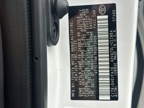 Certified 2024 Toyota Camry LE image 31