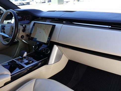 Used 2023 Land Rover Range Rover SE AWD/4WD image 28