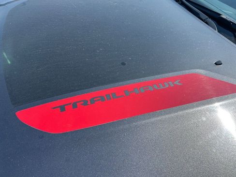 Used 2022 Jeep Compass Trailhawk w/ Trailhawk Elite Group image 31