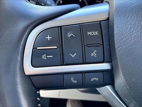Used 2023 Lexus GX 460 Premium w/ Accessory Package AWD/4WD image 12