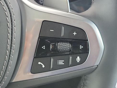 New 2026 BMW X6 xDrive40i image 27