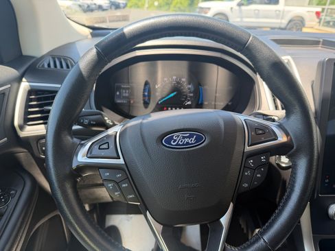 Certified 2023 Ford Edge SEL w/ Convenience Package AWD/4WD image 29
