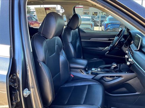 Used 2022 Kia Telluride S image 12