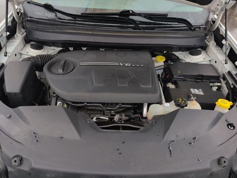 Used 2020 Jeep Cherokee Limited image 14