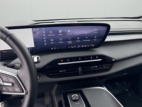 Used 2025 Buick Enclave Sport Touring image 26