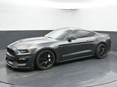 Used 2017 Ford Mustang Shelby GT350 image 8