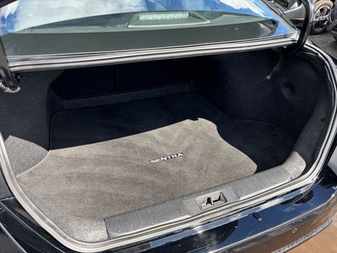 Used 2025 Nissan Sentra SV FWD image 29