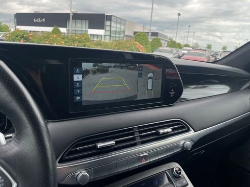 Used 2021 Hyundai Palisade Calligraphy image 18