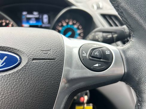 Used 2016 Ford Escape SE w/ SE Leather Comfort Package image 24